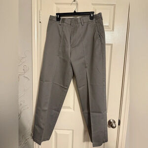 Dockers d3 men’s dress pants size 34/30 light gray